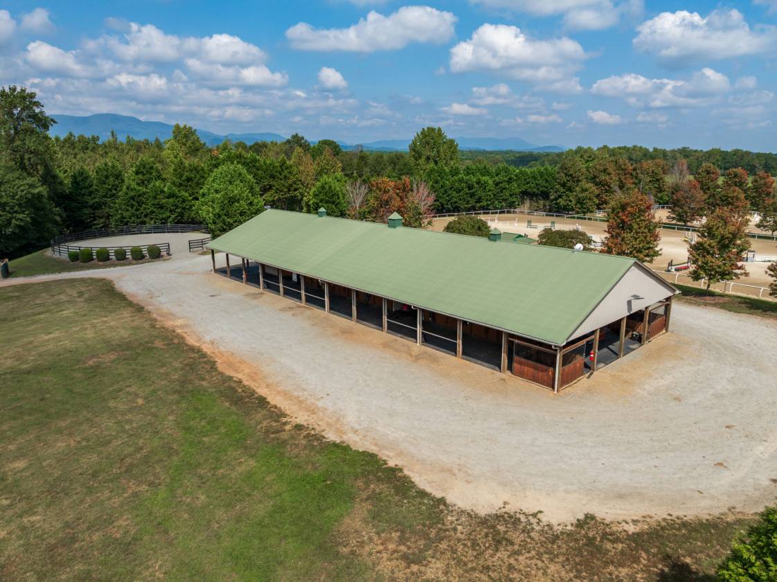 Established Training Facility Near Tryon Intl. - photo 4