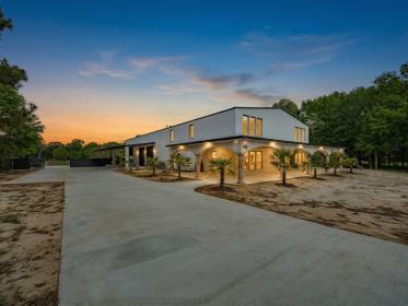 Property image.