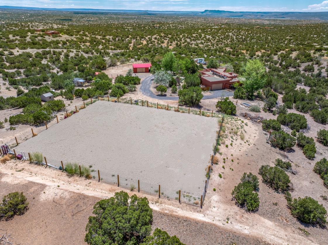 Fantastic Horse Property + Views!!! - photo 4