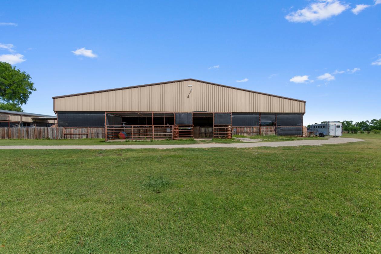 TM Horse Ranch - photo 29