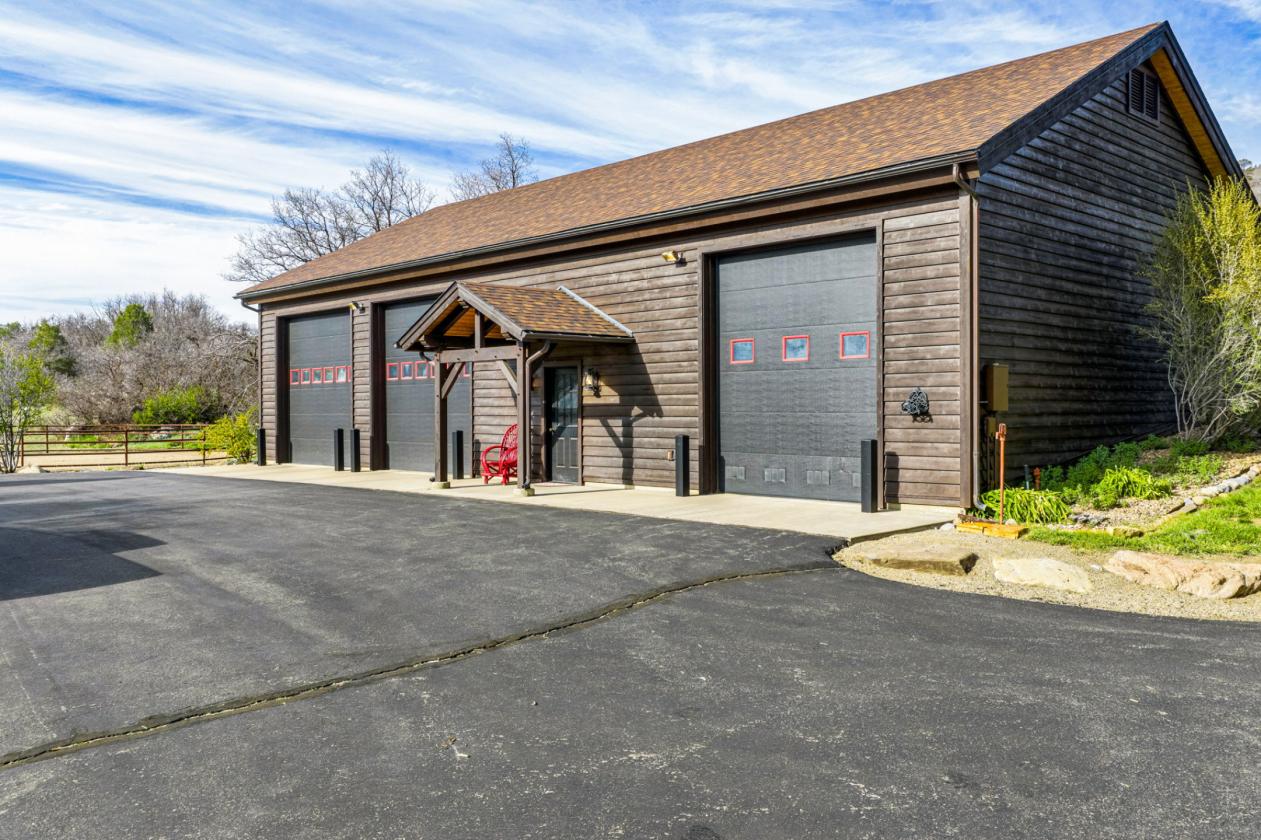Turn-Key Horse Property With Western Riding & Ski - photo 10