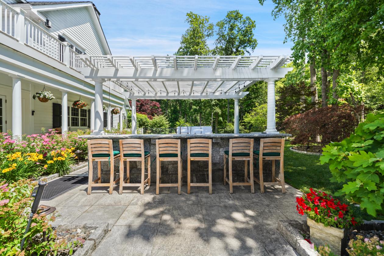 Elegant North Salem Horse Country Estate - photo 26