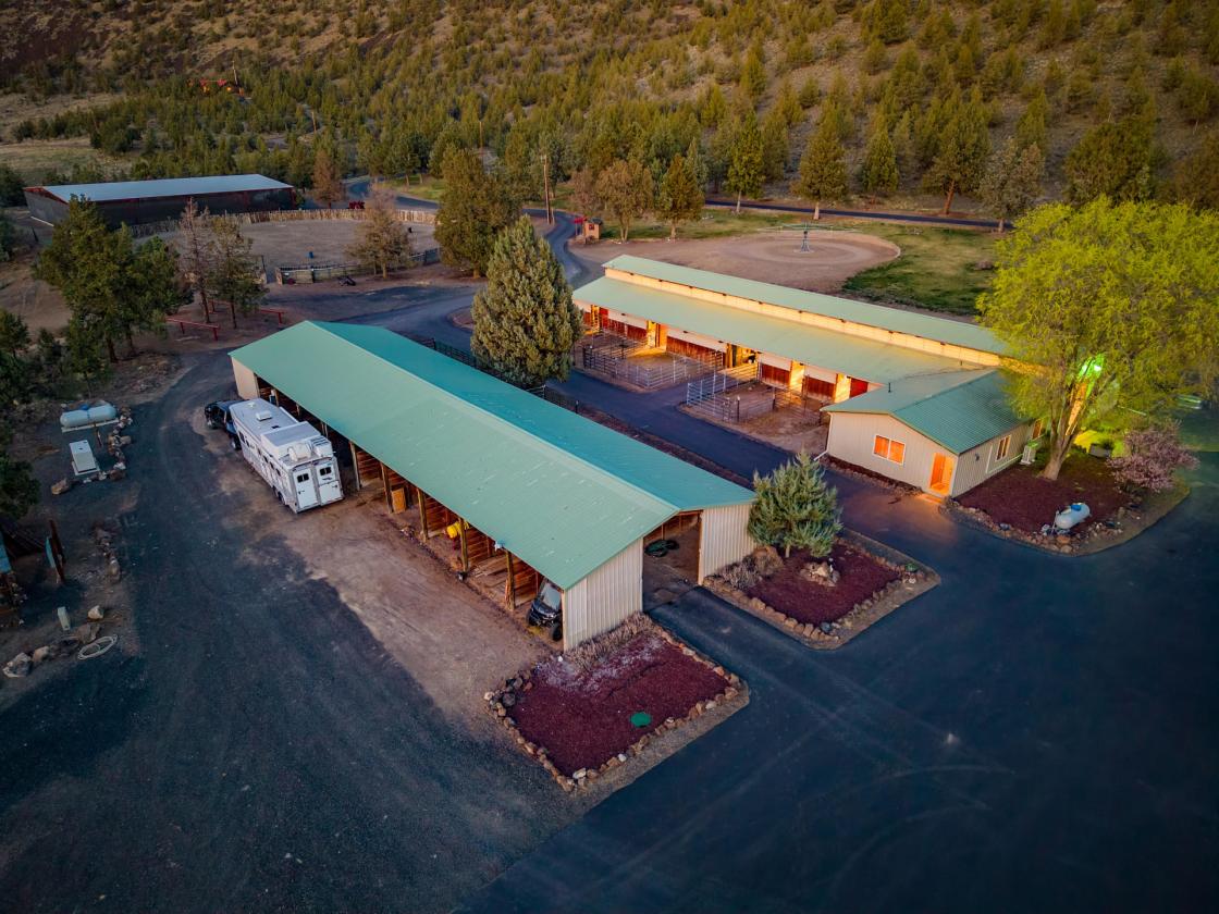 Crooked River Rim Horse Ranch - photo 12