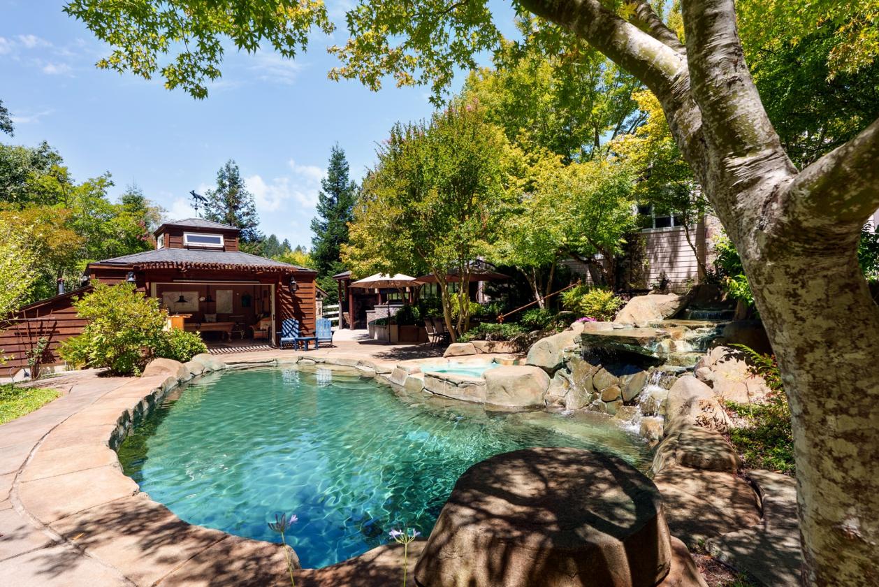 Gorgeous Equestrian Property in Sonoma County! - photo 12
