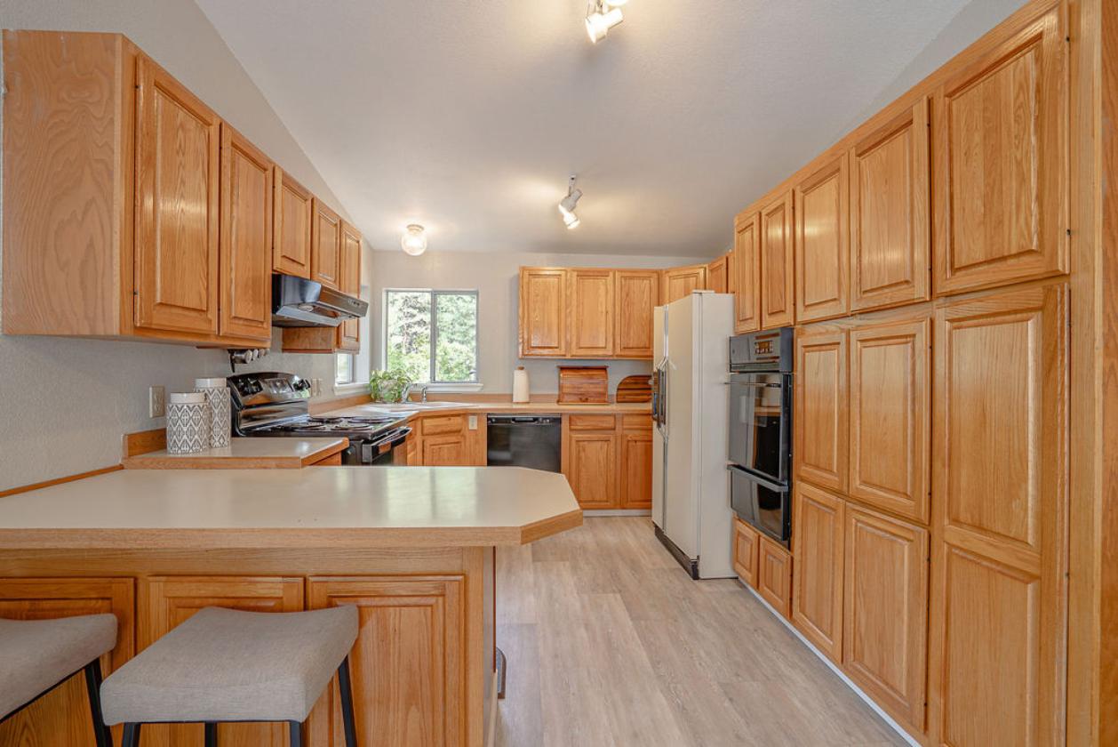 3 Home on 3 Acres - photo 9