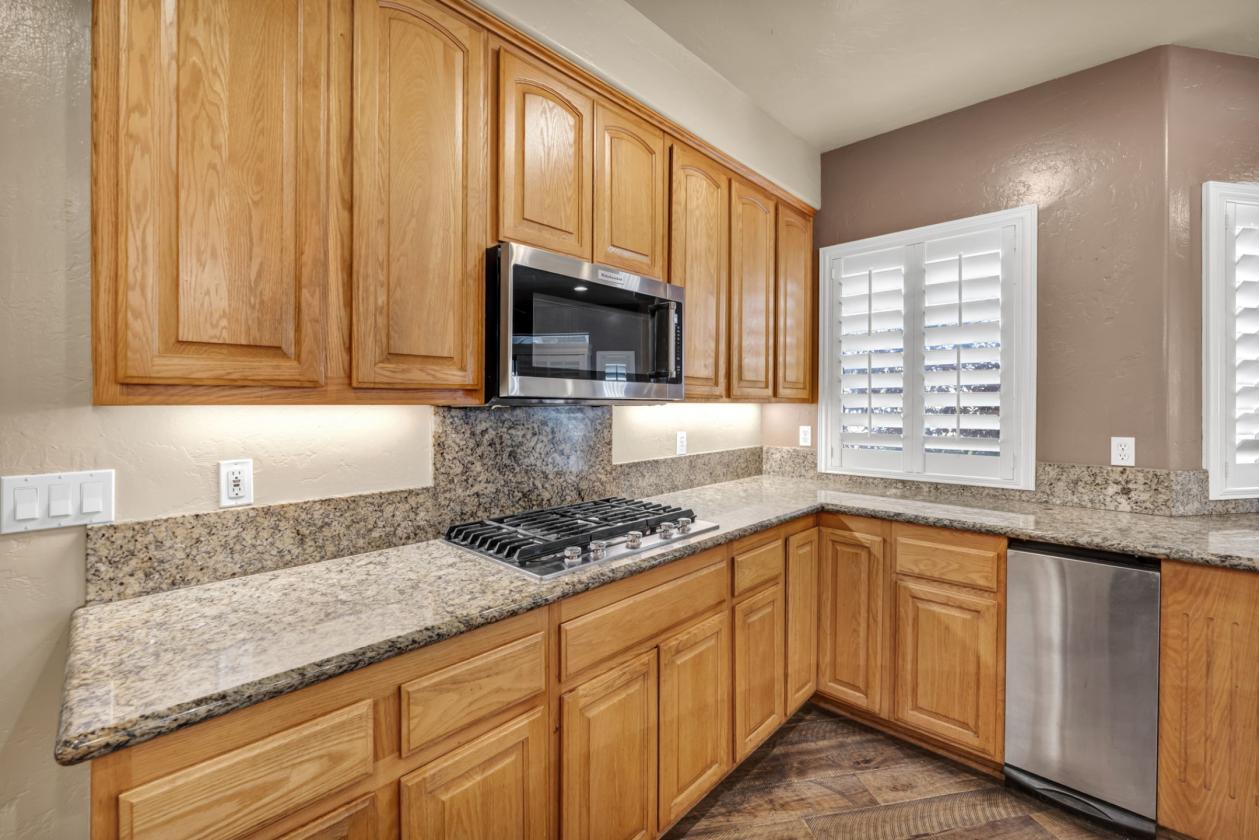 Privacy, Space, and Sierra Mountain Views - photo 30