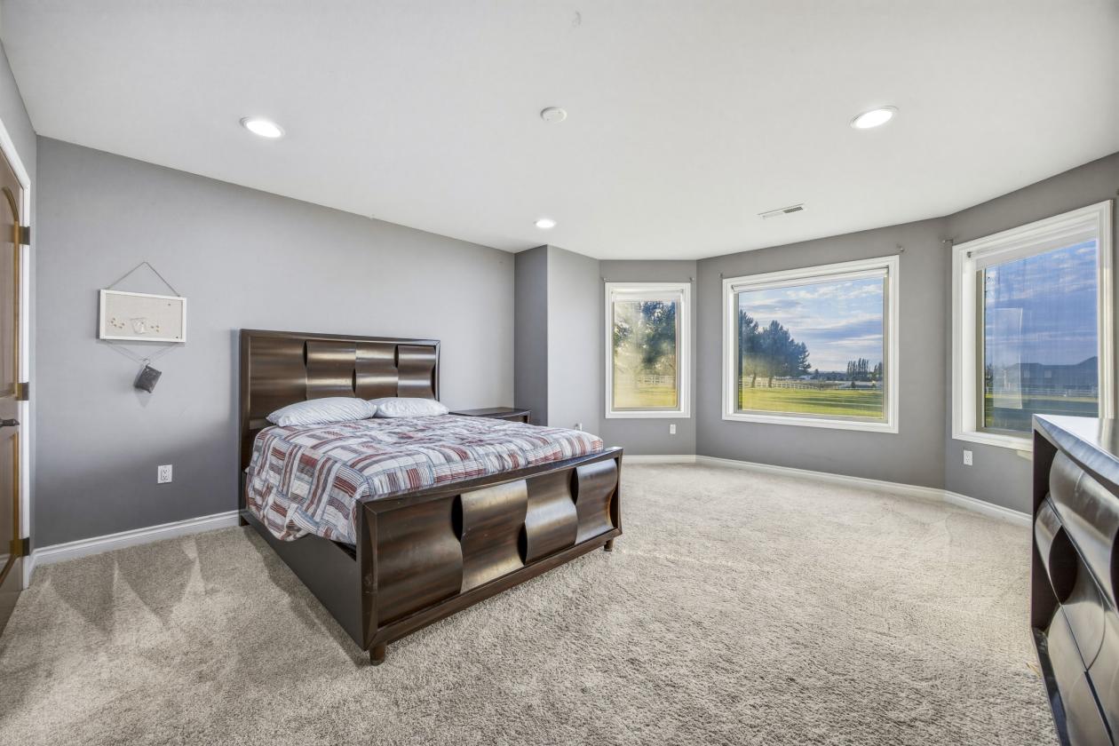 Muti Generational with 5 acres - photo 15