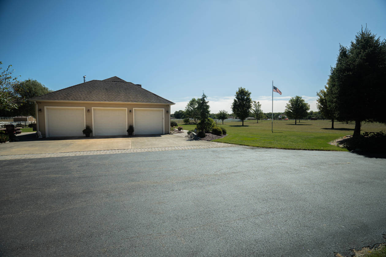 Colonial horse property 13.31 farm assessed acres & 5