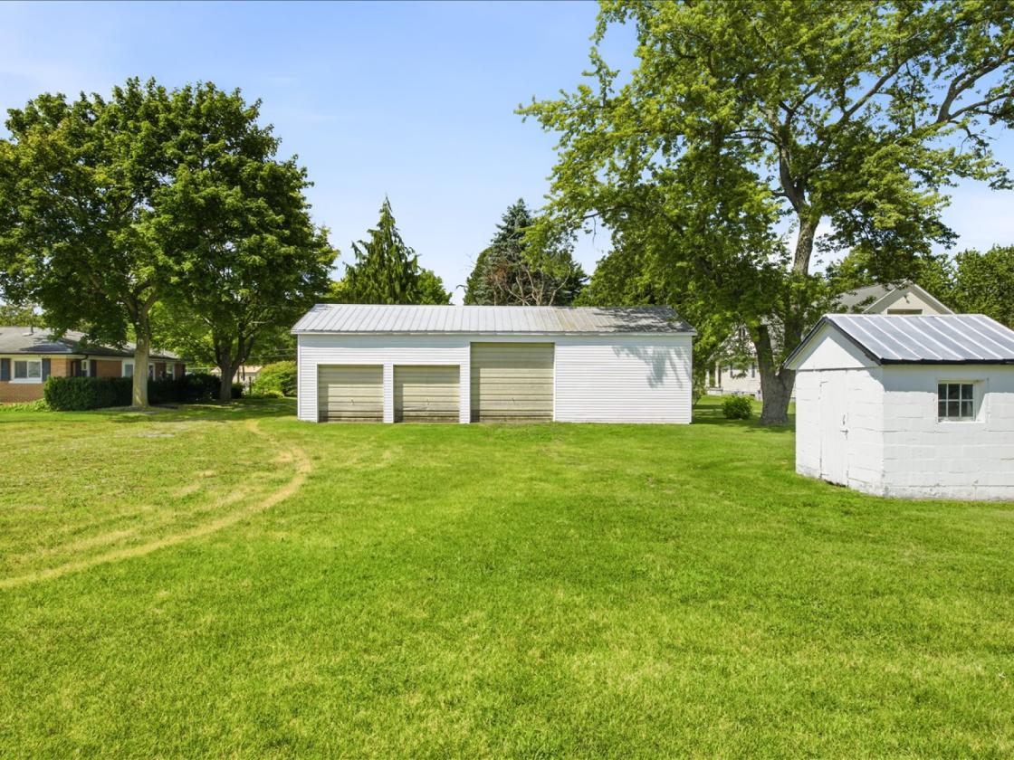 17.8 ACRE EQUESTRIAN FACILITY! - photo 14