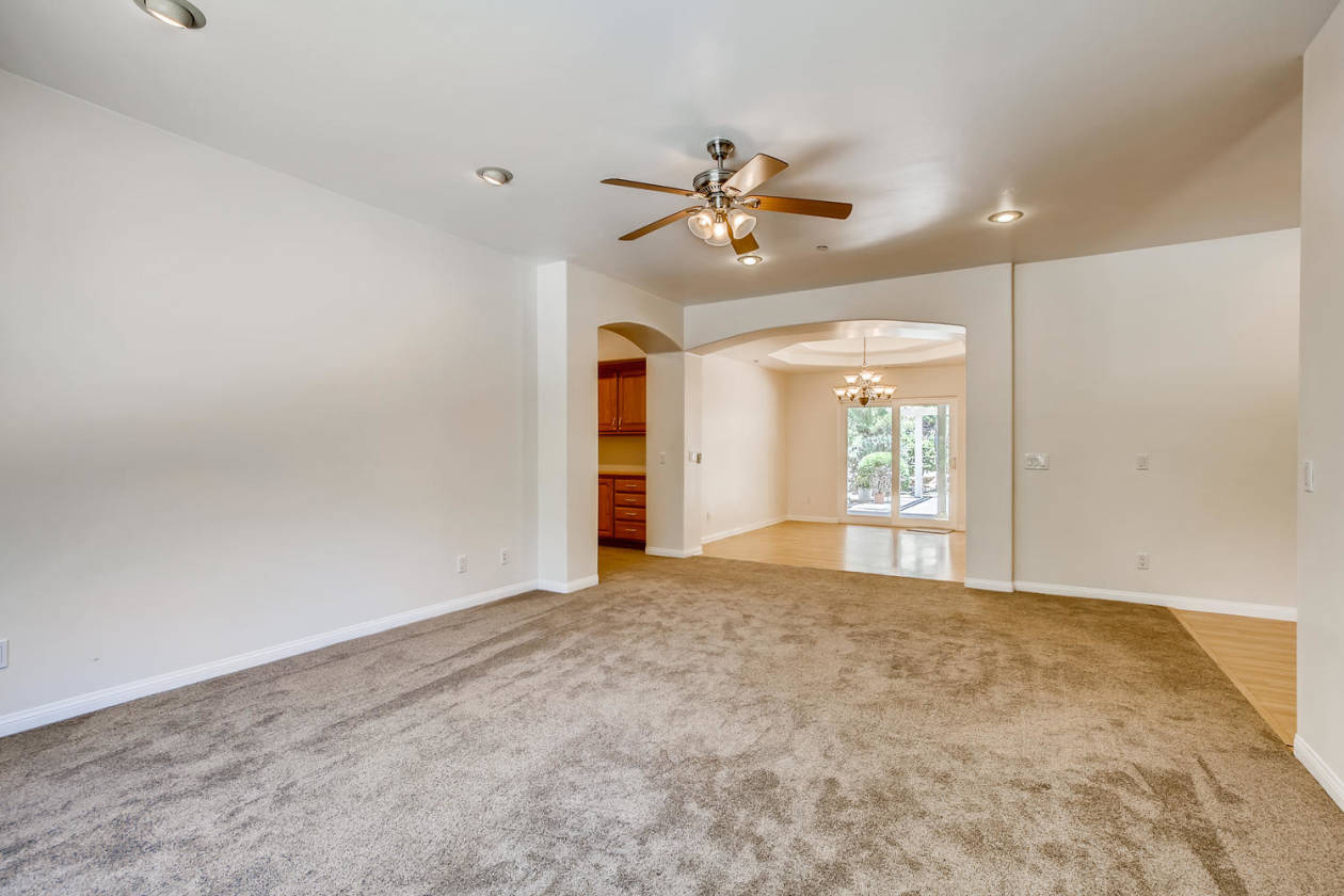 CUSTOM HOME 5.84 ACRES HORSE PROPERTY VALLEY CENTER CA Valley Center