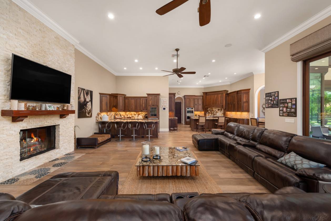 Custom Built Luxury Equestrian Estate with Stables - photo 8