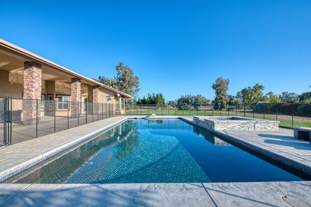 Stunning Home with Scenic 20 Acres Horses Allowed - photo 27