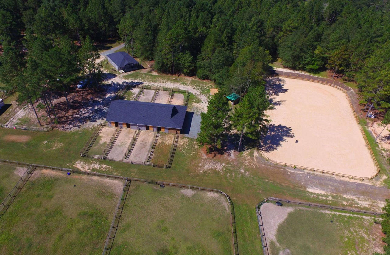 Beautiful Equestrian Paradise Minutes from the Carolina Horse Park
