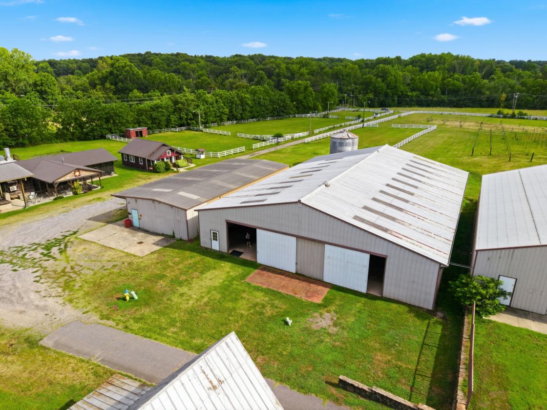 INCOME PRODUCING HORSE PROPERTY - photo 26