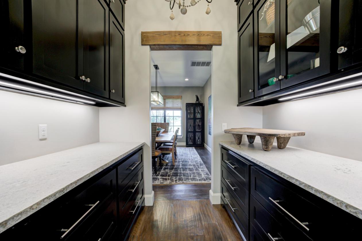 Luxury Living Meets Equestrian Elegance! - photo 12