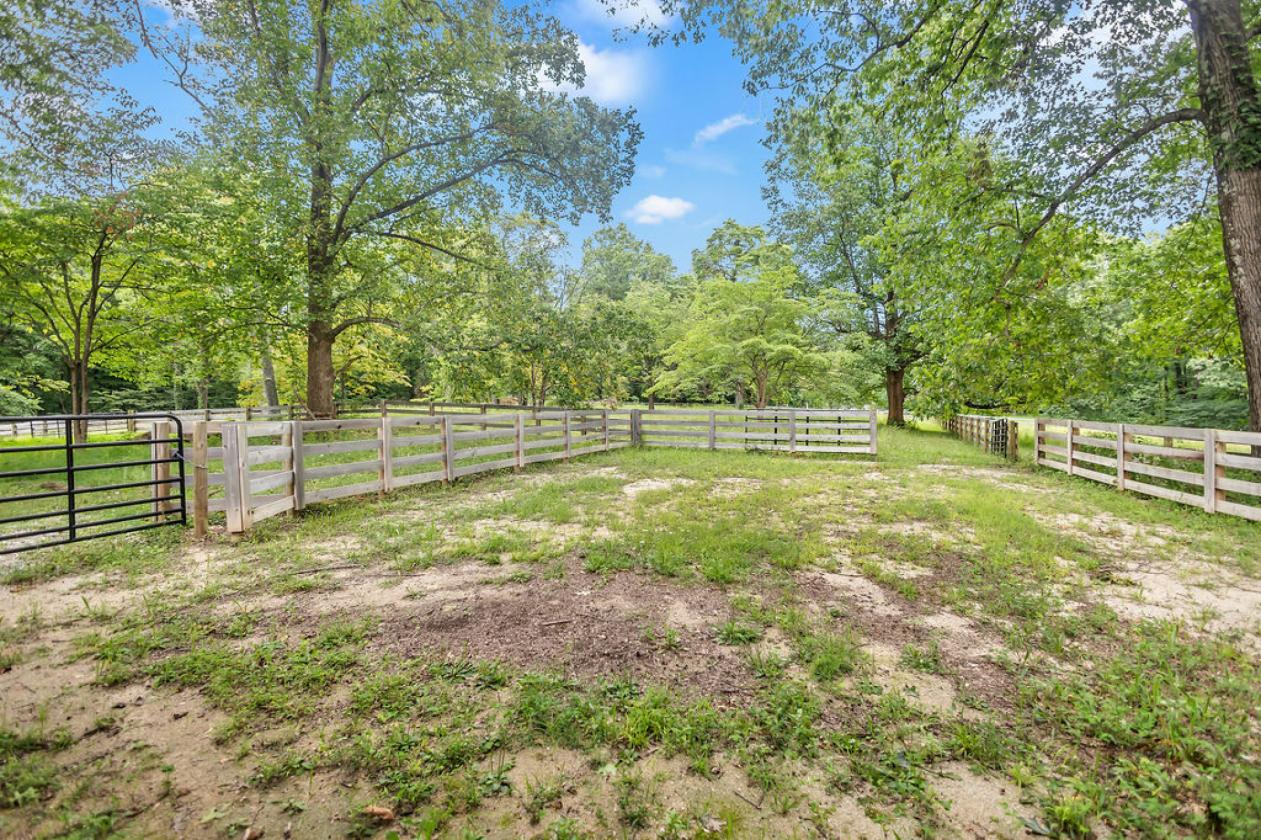Dream Horse Barn with Updated Home - photo 27