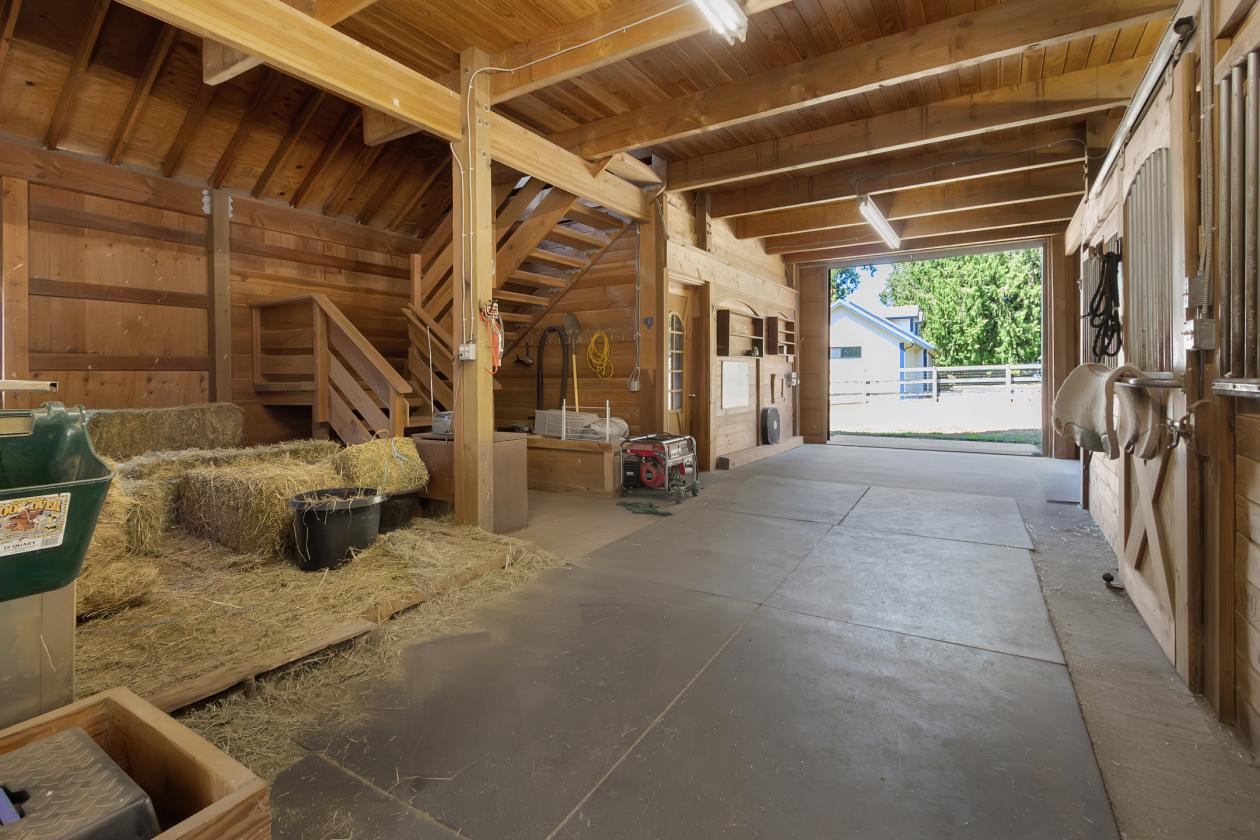 RIVERFRONT LUXURY EQUESTRIAN RETREAT - photo 13