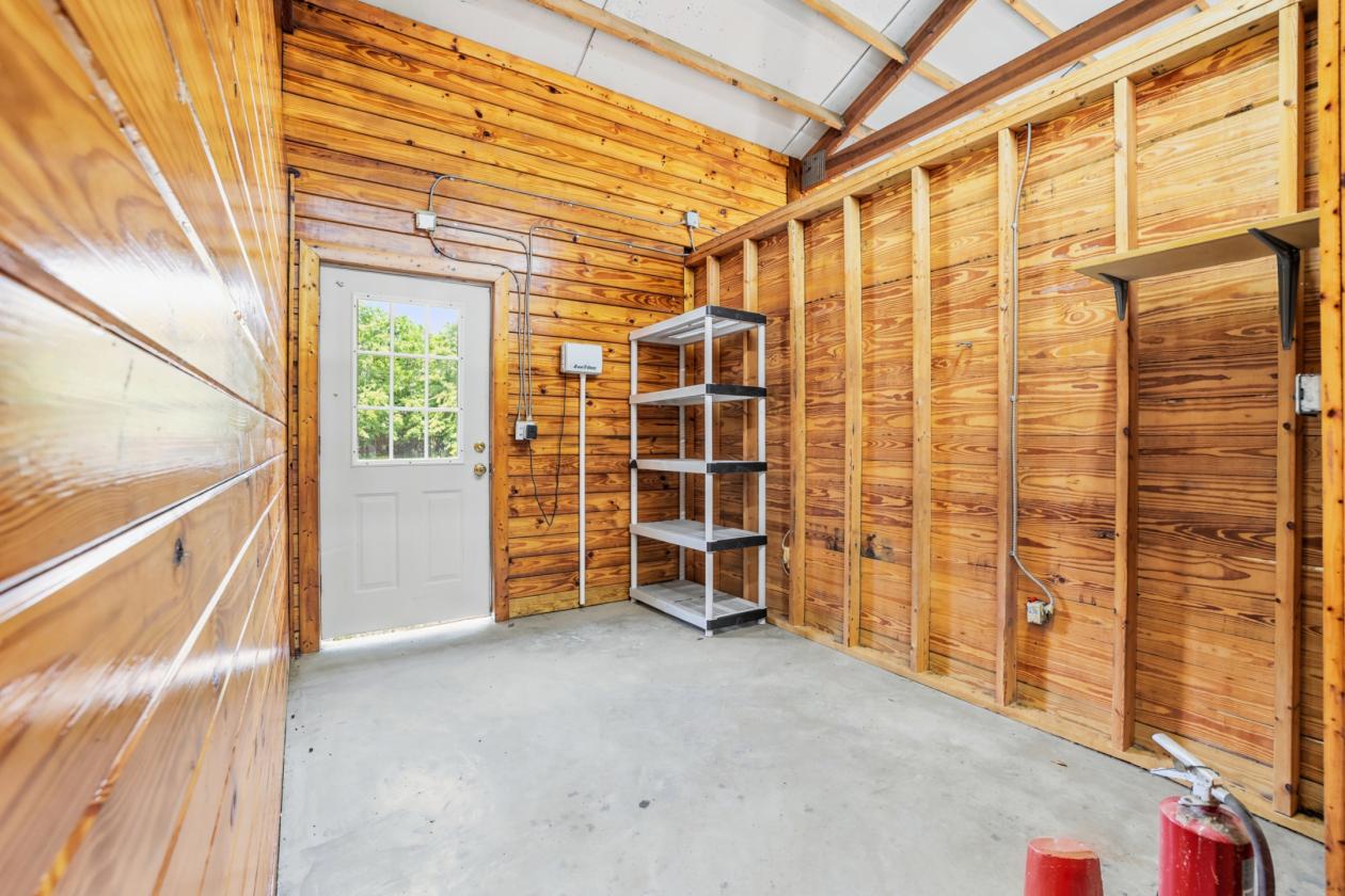 Tucked Away Farm - Horse Oasis - photo 21