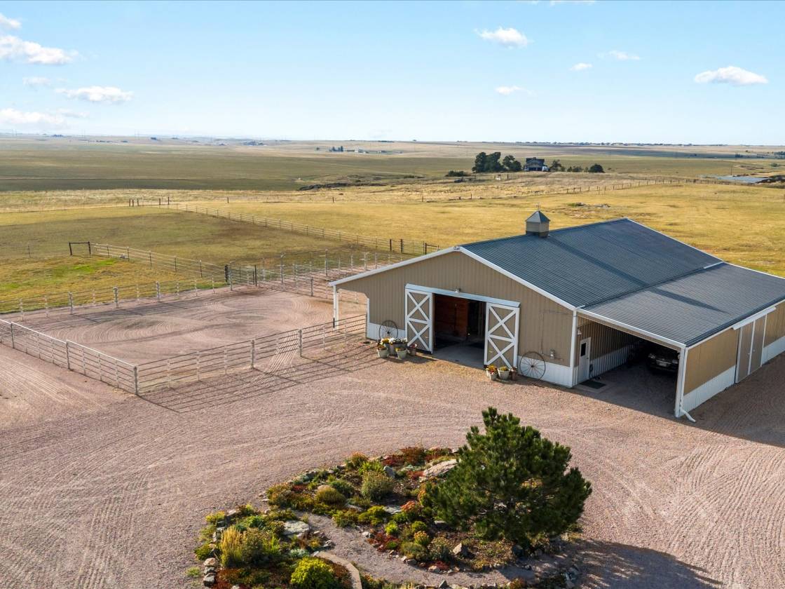 Horse Property for sale.