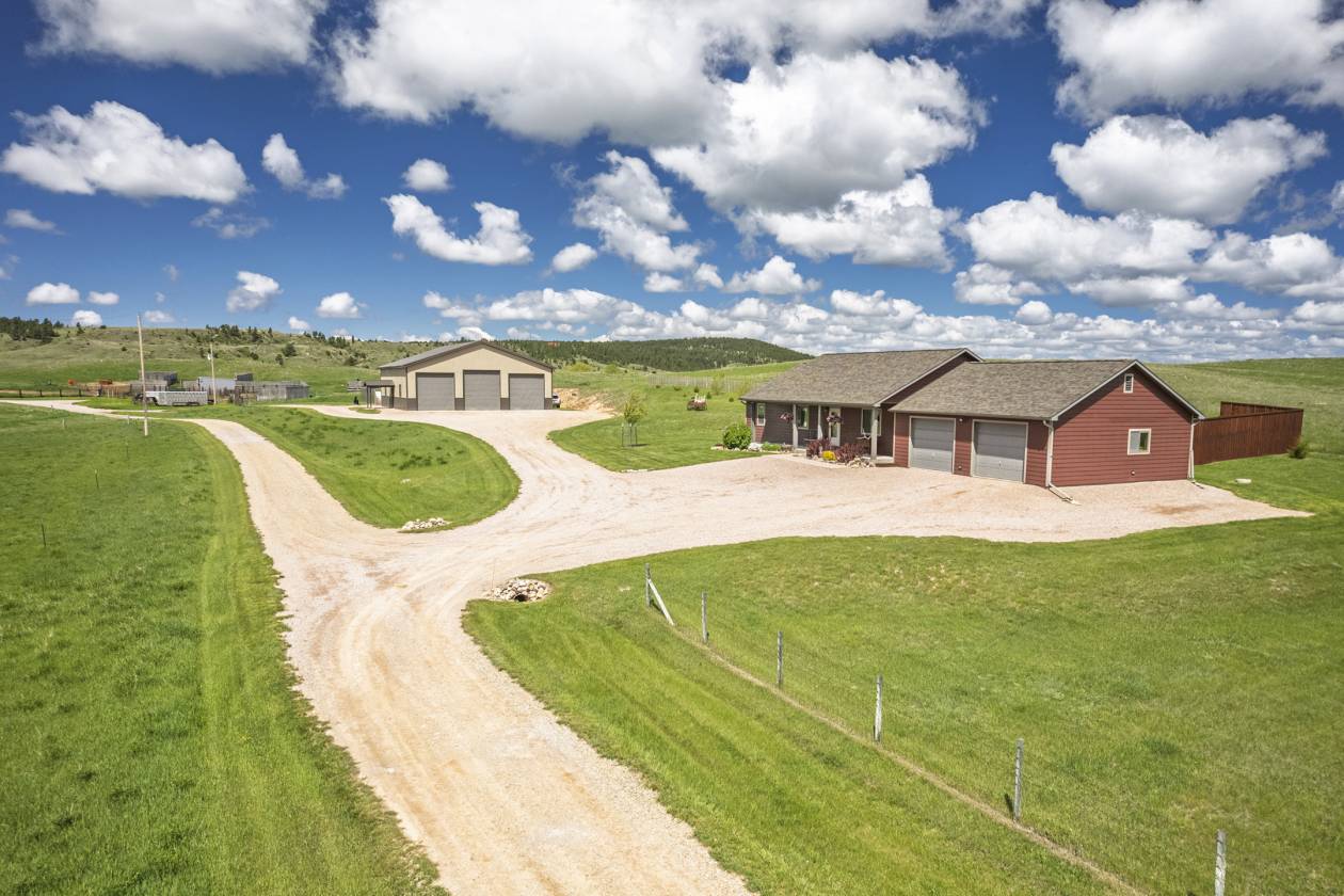 Horse Property for sale.