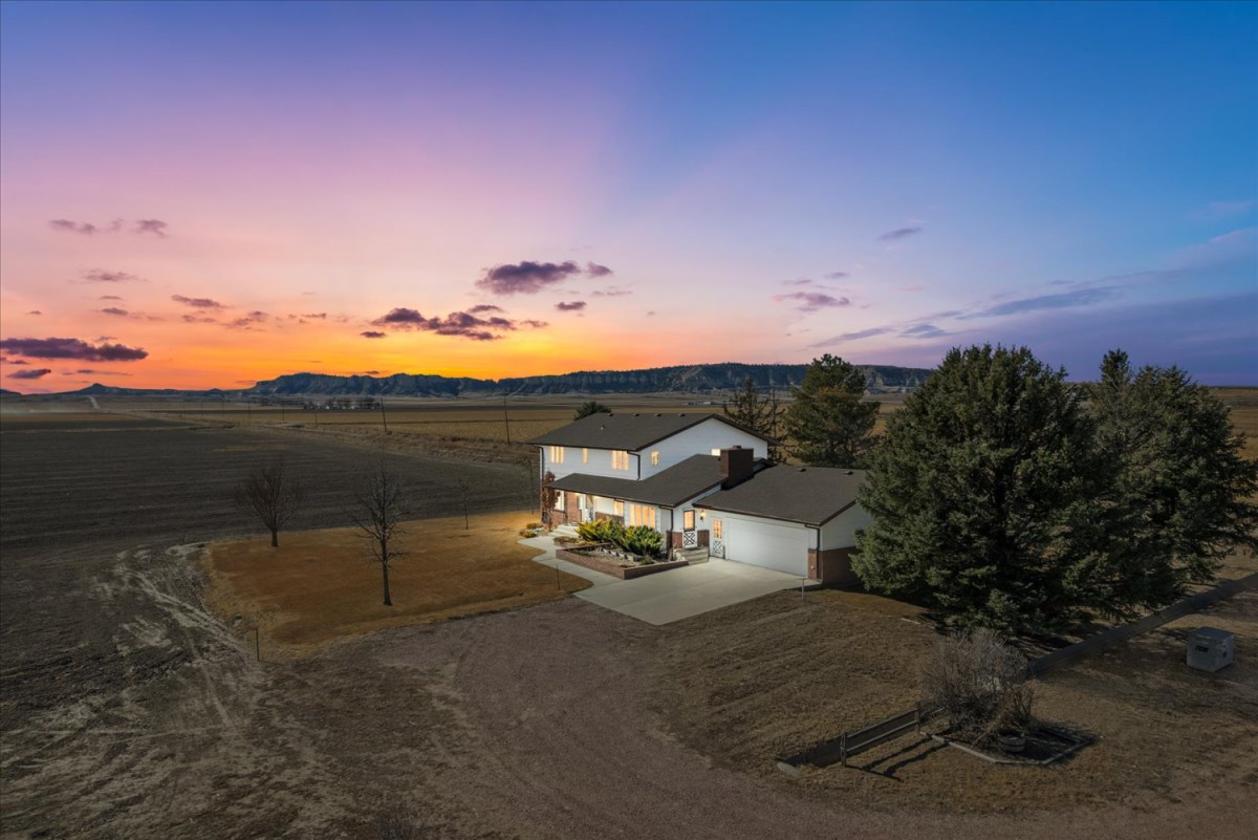 Gorgeous Views in Every Direction-106 Acres - photo 1