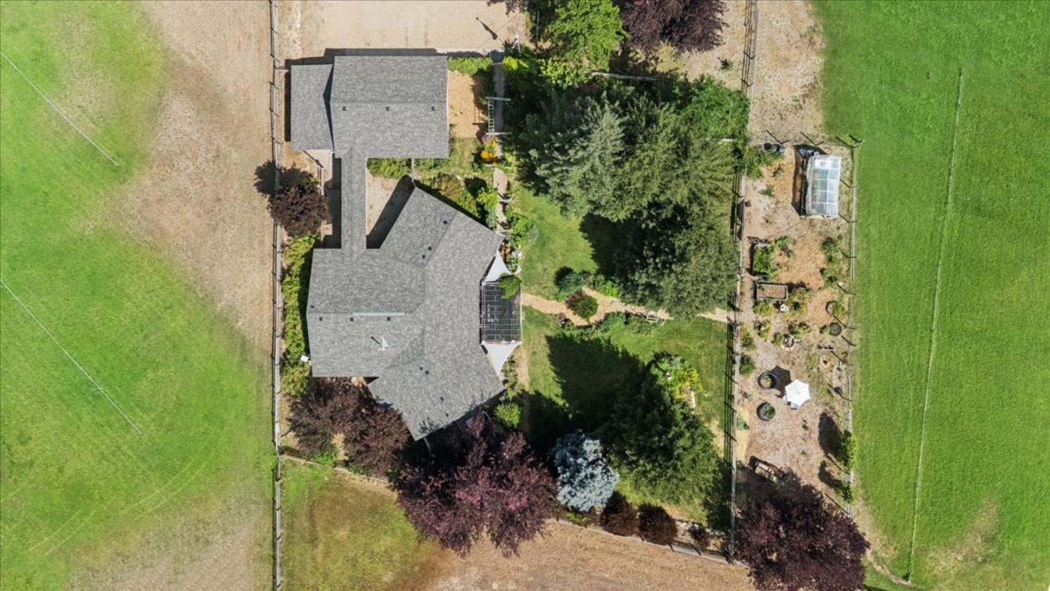 Over 5-acre horse property - photo 21