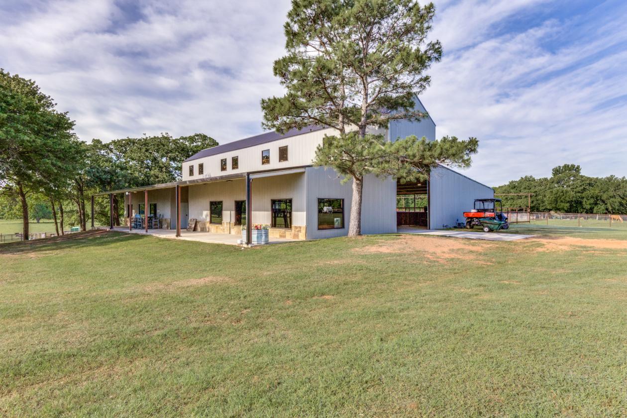 Luxury Equestrian Estate - Wise County - photo 15