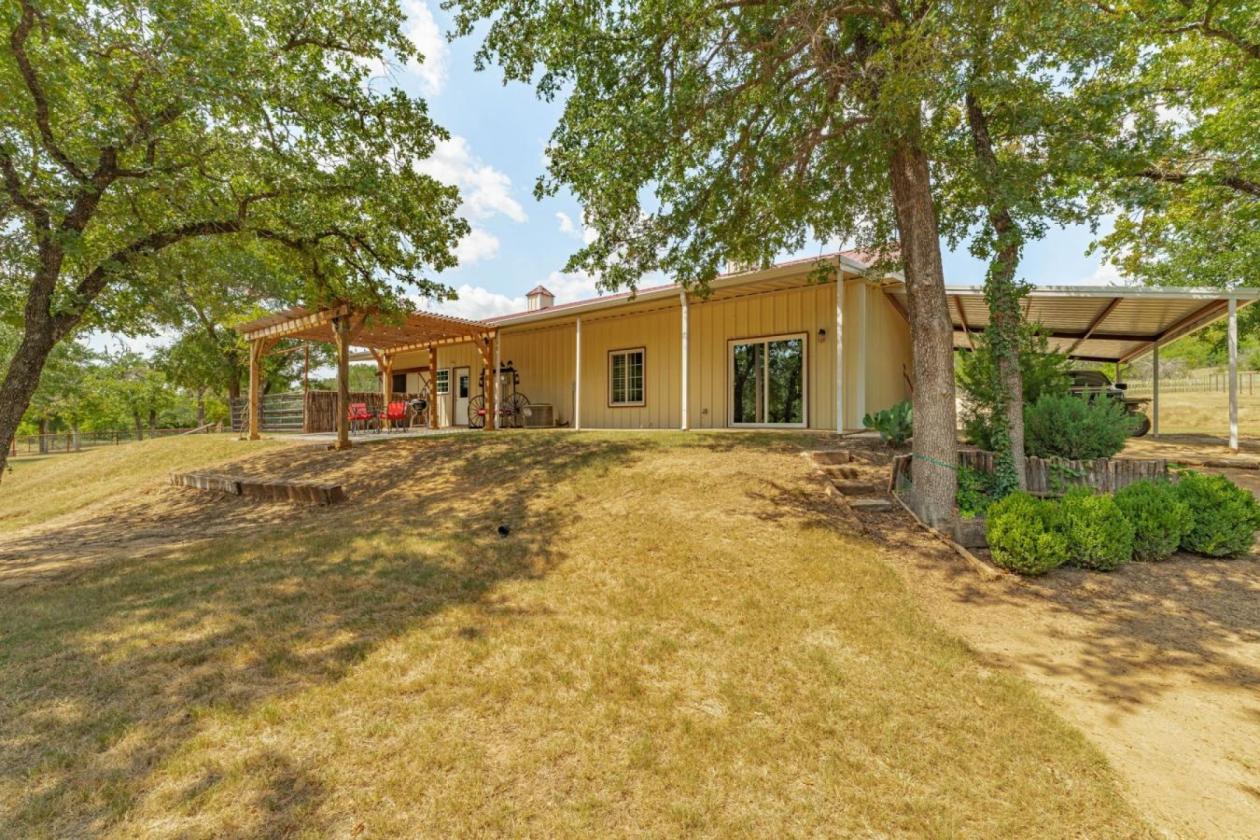 10 Acre, 3/2, Horse Property in Horsemans Ranch - photo 28