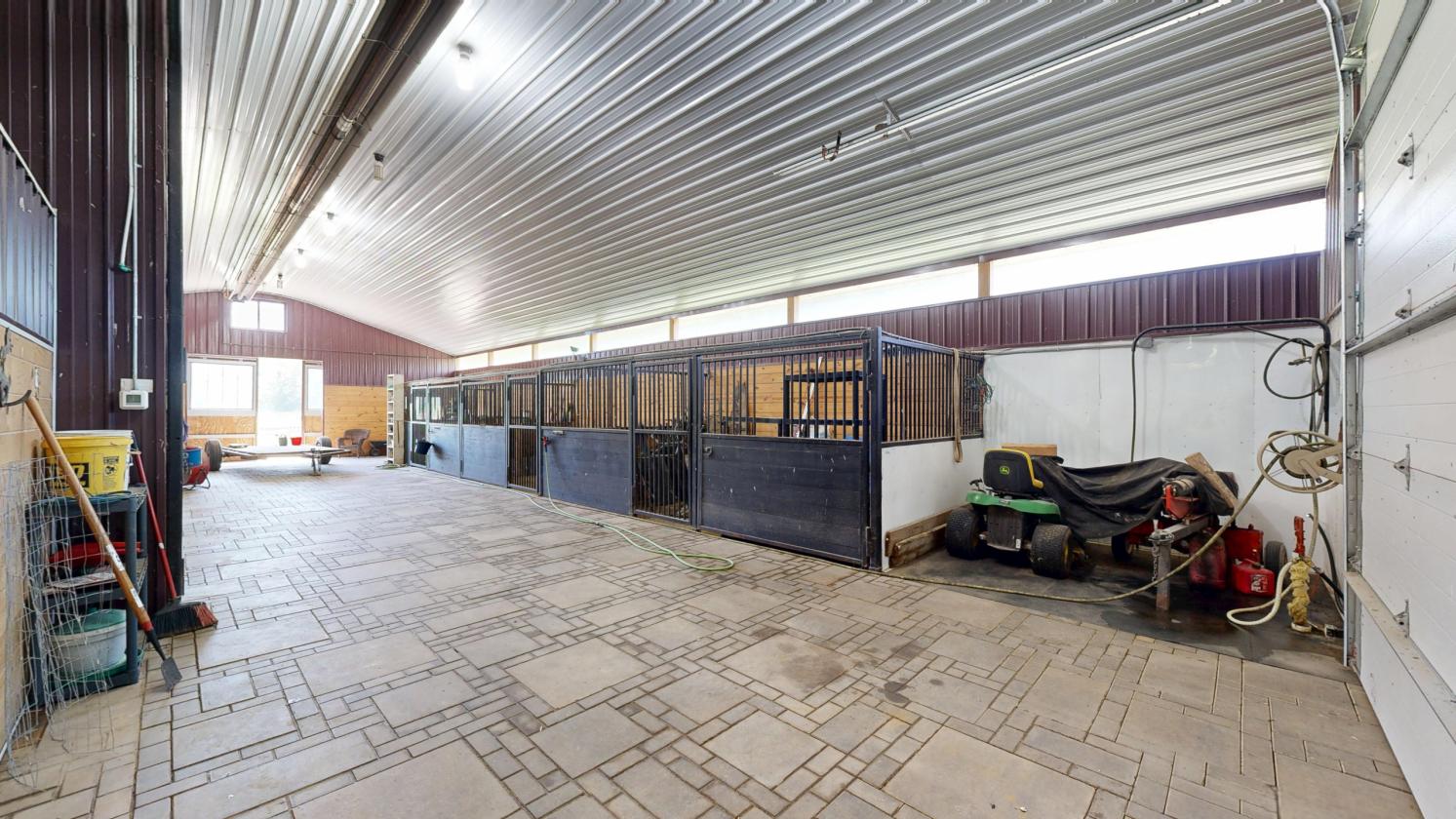 Horse/Hobby Farm on 17 Acres - photo 14