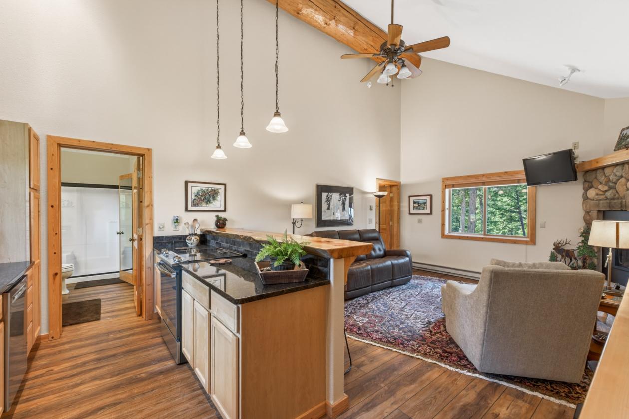 Luxury 25-acre Horse Property - photo 12