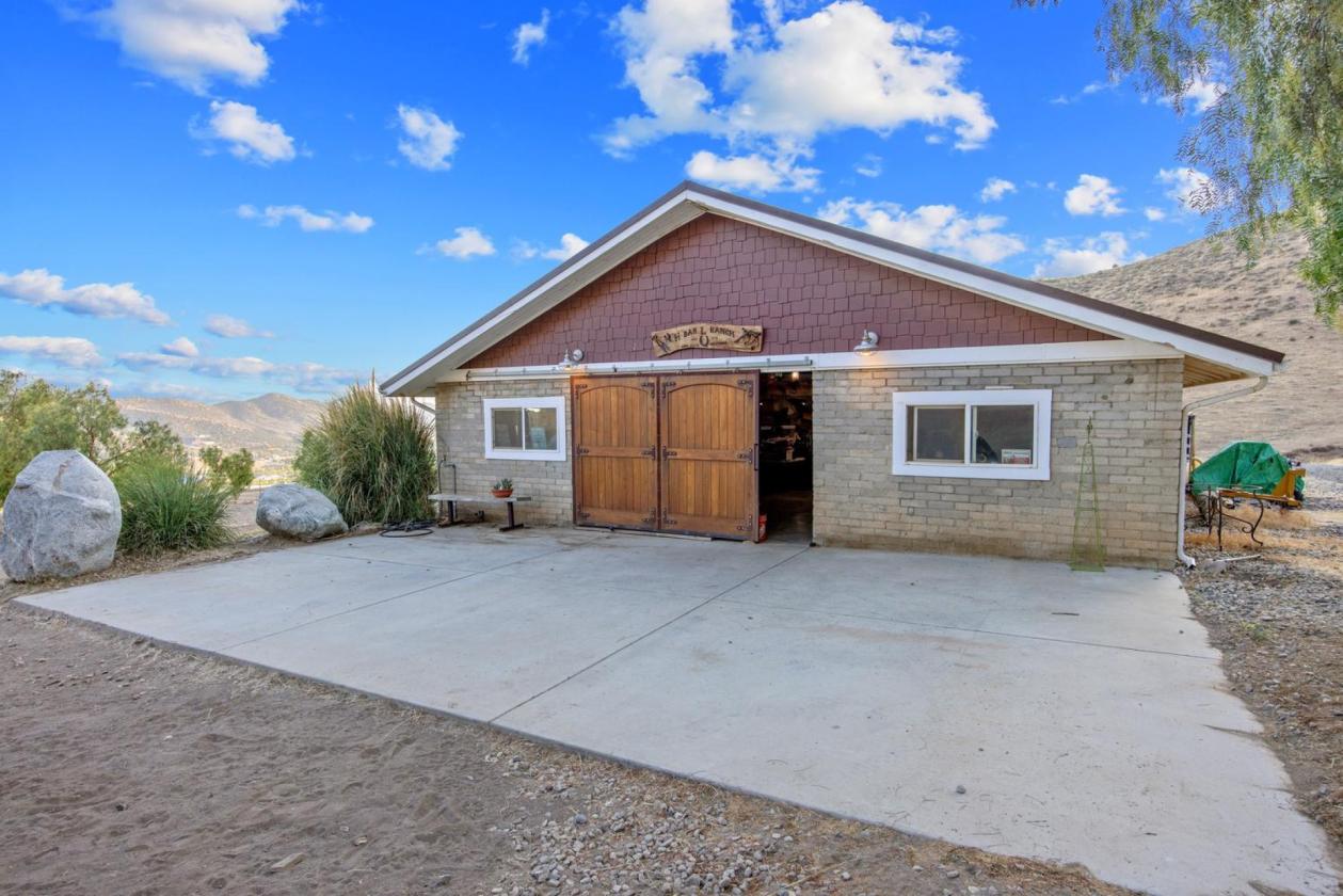 BEAUTIFUL AGUA DULCE VIEWS 160 ACRES - photo 25