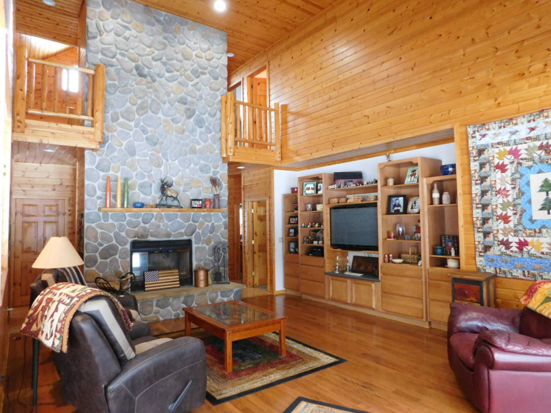 Horse farm for sale Grayling, Crawford County, Michigan Horse ranch