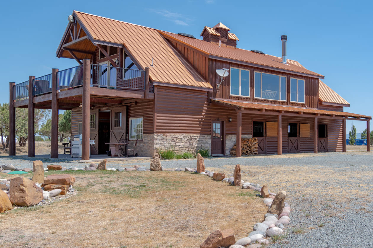 Luxury Barndominium on 16+ acres in the Sacramento Mountains of