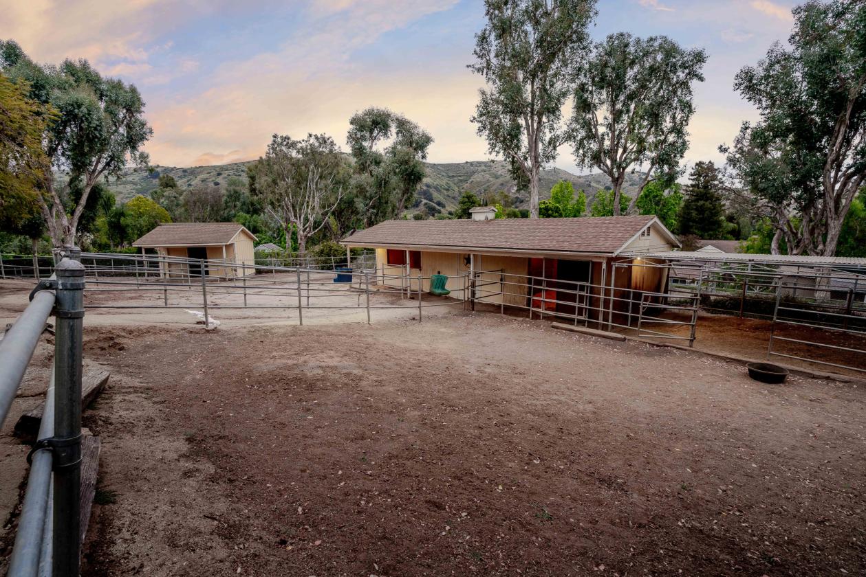 1/2 Acre Horse Property with 2 Barns - photo 8