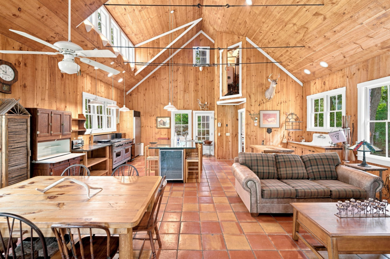 22+ Acre Estate w/Home, Barn & Lots of Open Fields - photo 28