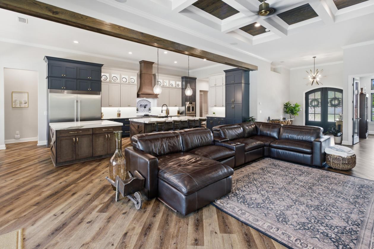 Luxury Equestrian Estate Compound on 6.6 Acres! - photo 11