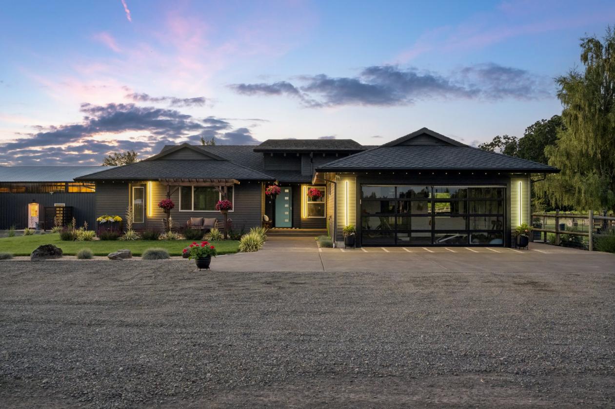 Modern Country Living Meets Equestrian Excellence - photo 9
