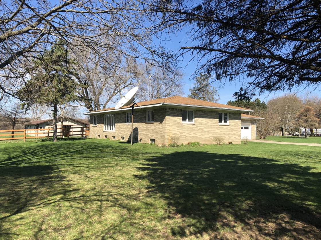 35.8 Acre Horse Farm With Ranch Home & Horse Barn,... Swartz Creek