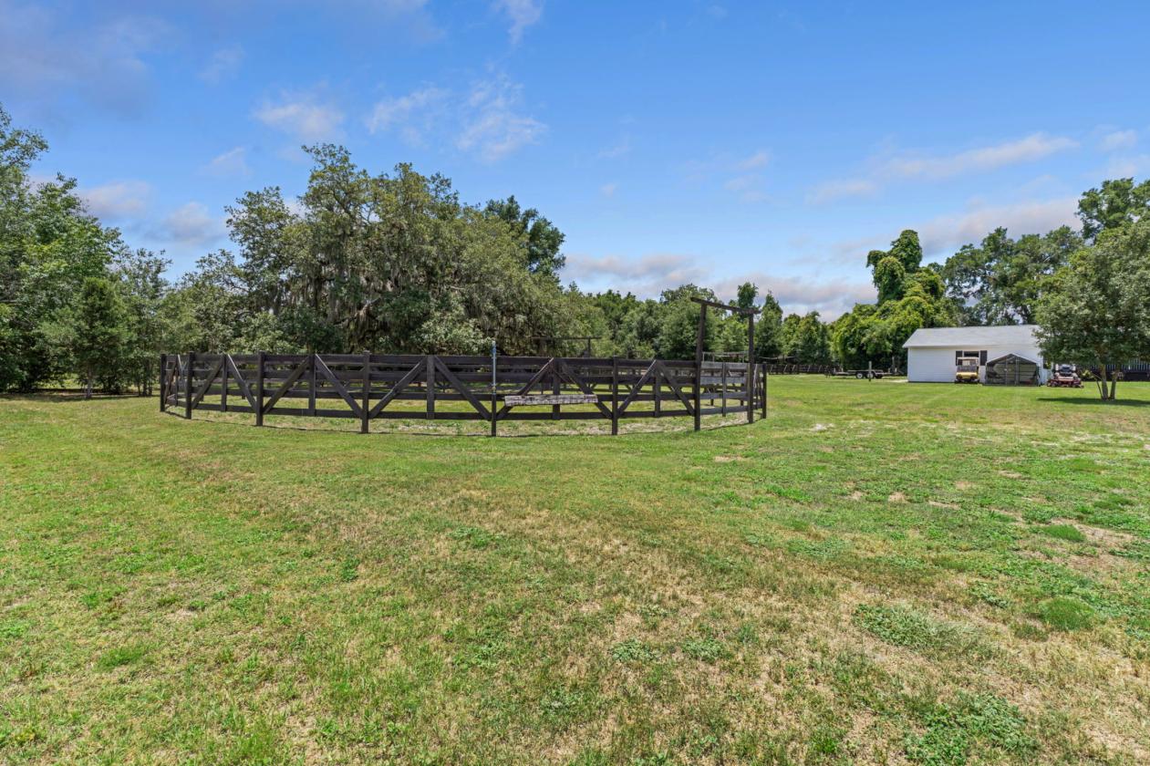 Equestrian opportunity on 2.5 AG-zoned acres - photo 15