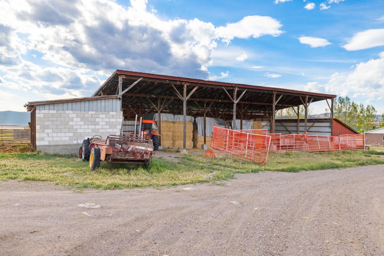 Storybook Luxury Equestrian Estate - photo 14