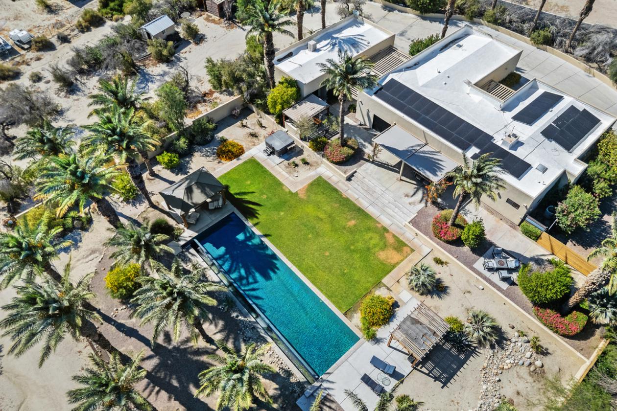 Gated Equestrian Estate with Arena & 4-Stalls - photo 28