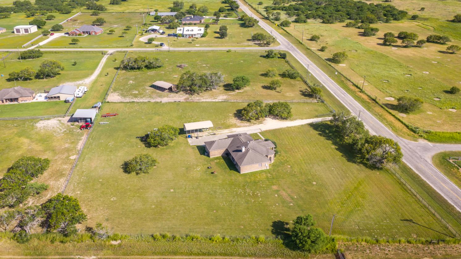 Turnkey 5-Acre Equine Estate - Massive $ Reduction - photo 8