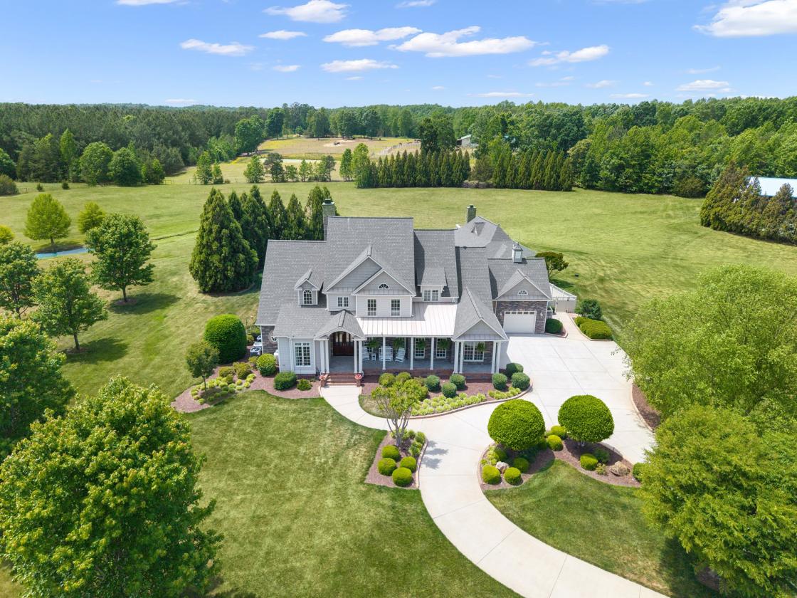 Gated 31.5-Acre Luxury Equestrian Estate With Pond - photo 1
