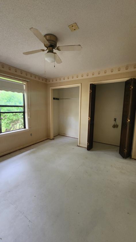 15-Acre Farmstead with guest house and pond - photo 27