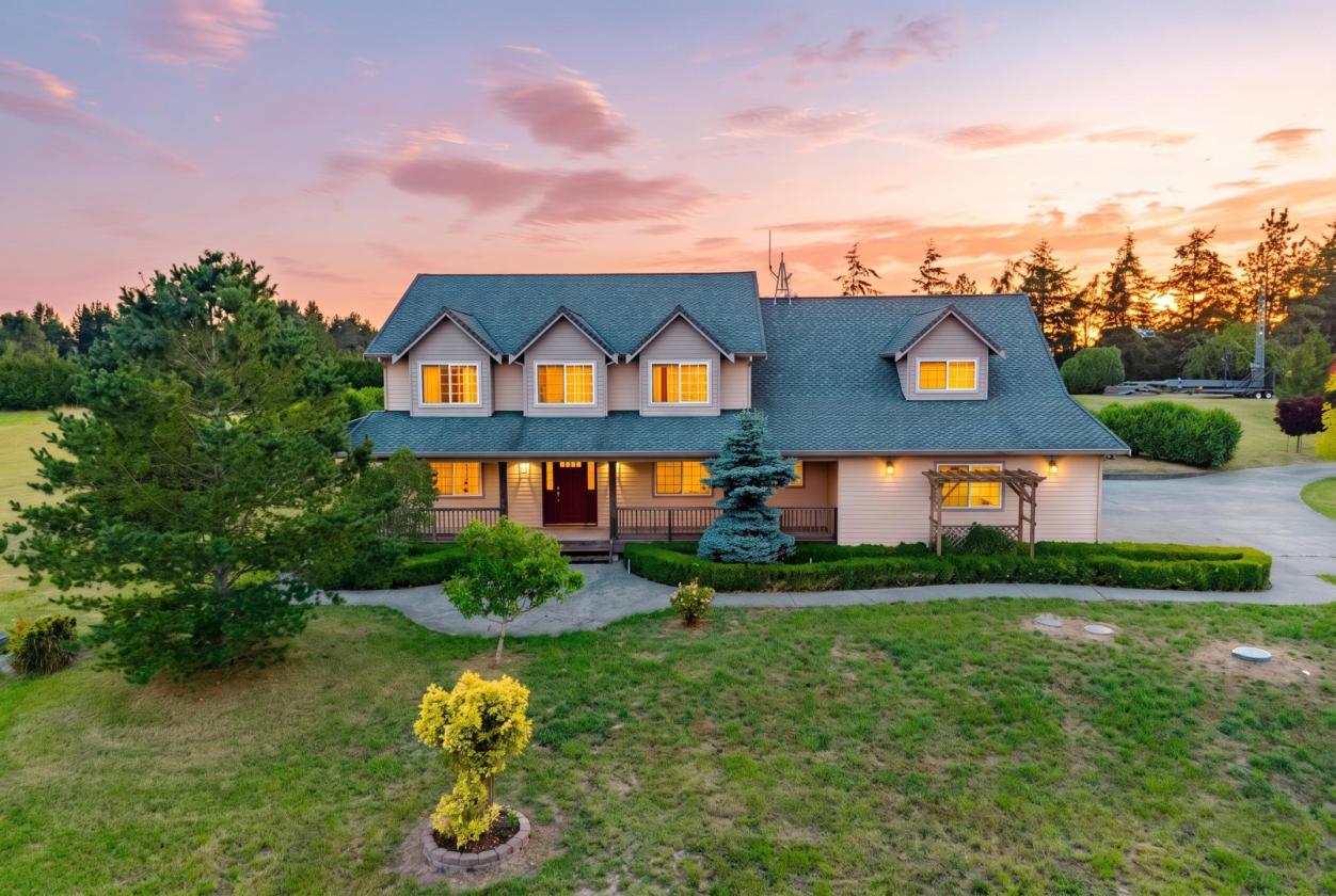 Exceptional Estate in Ebey's Landing Preserve - photo 30