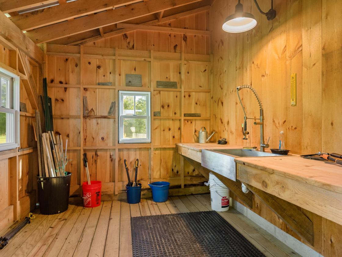 Equestrian estate with gorgeous Sugarbush views - photo 24