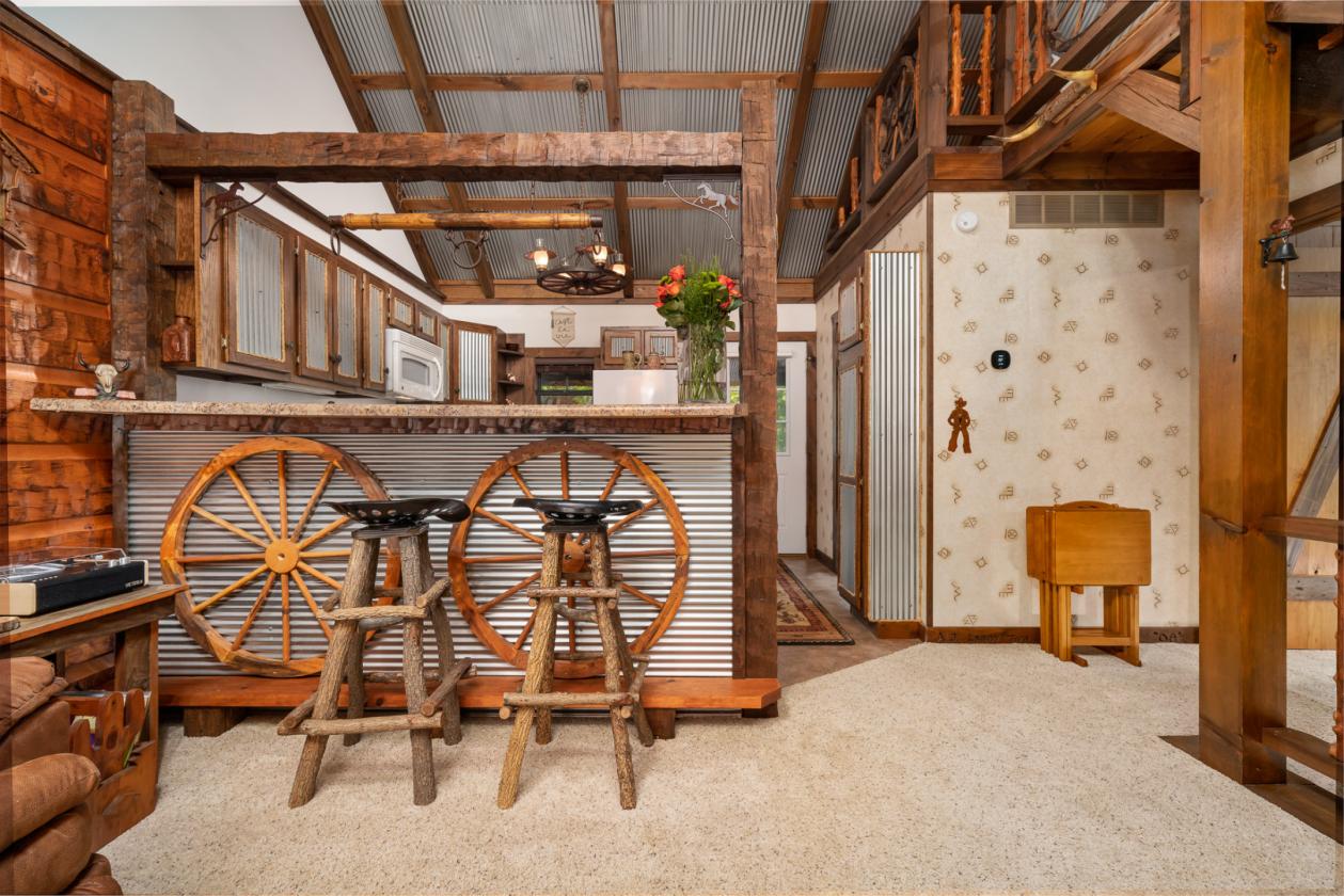 Escape to Your Equestrian Paradise - photo 12