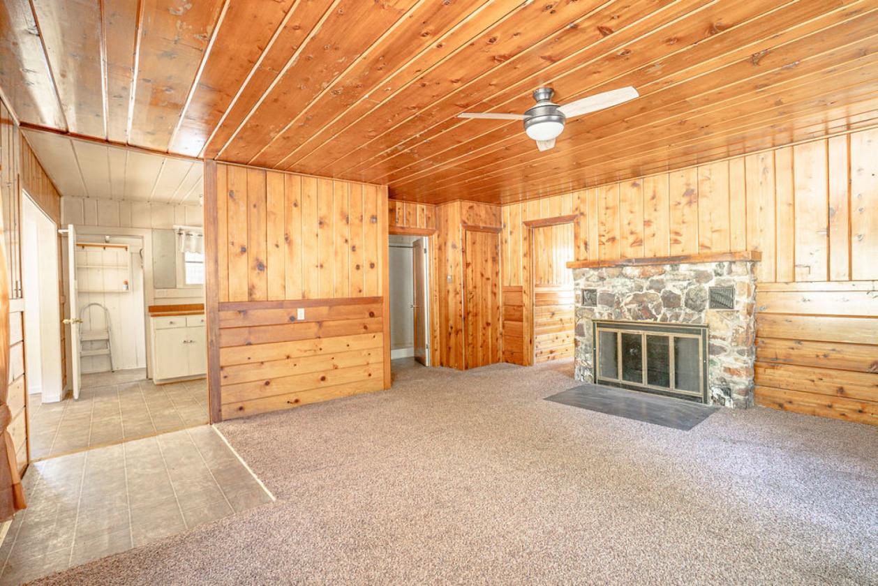 5 Cabins, Pond and Creek Frontage - photo 8