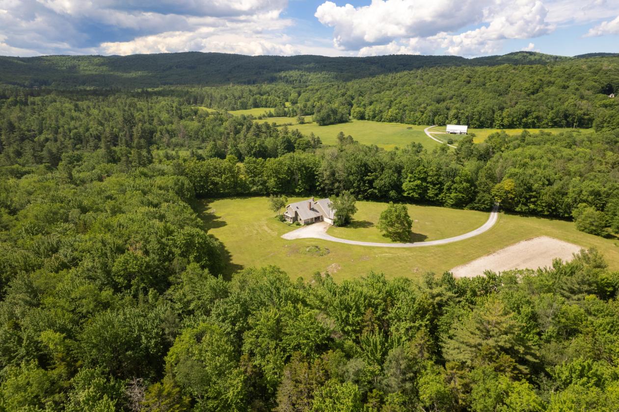135 acres of lush meadows-private-Barn - photo 1