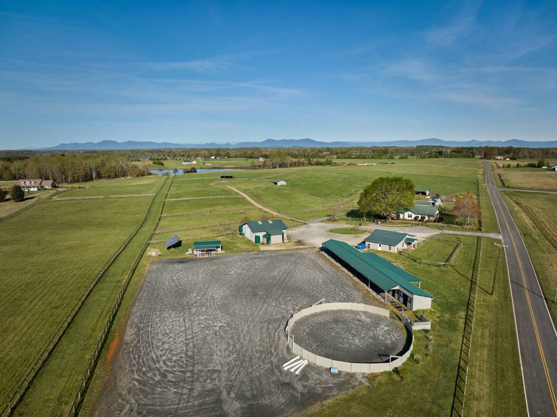 Horse Property for sale.